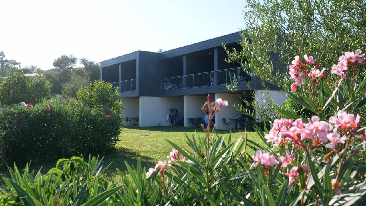 Hotel Olmuccio Sainte-Lucie de Porto-Vecchio ภายนอก รูปภาพ